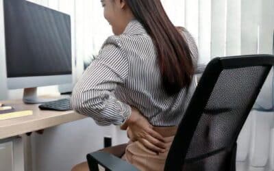 Le mal de dos au travail : aménagements ergonomiques du bureau